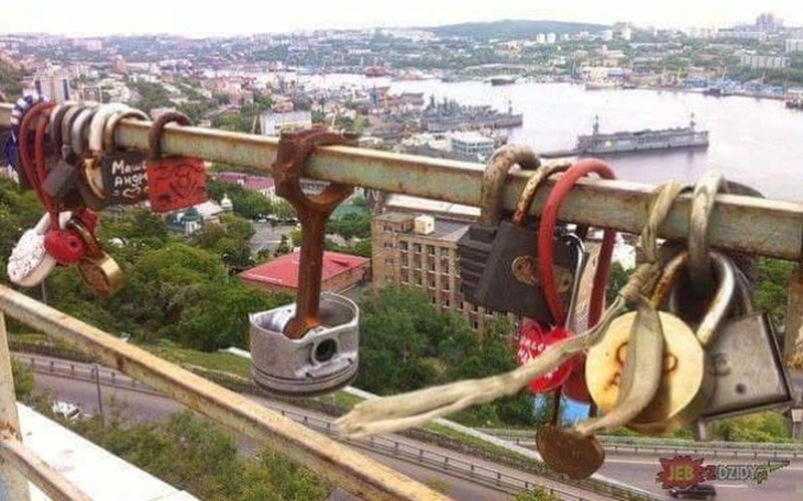 Zbiórka Zbiórka na wyamrzony samochód - zdjęcie główne