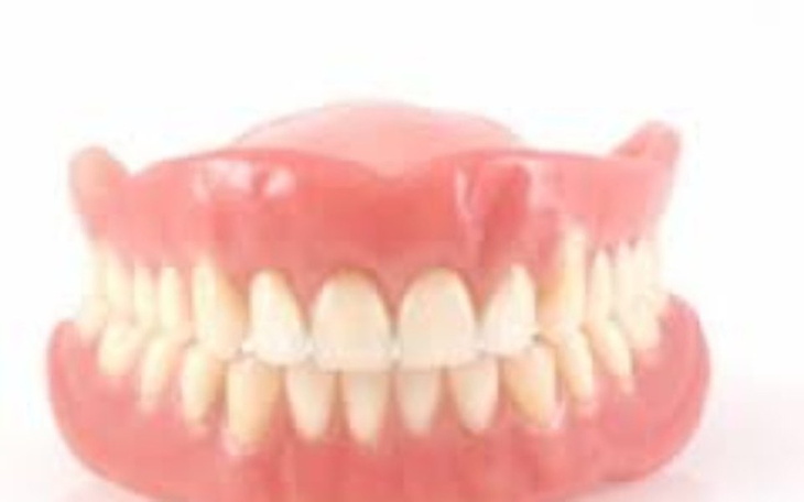 Zbiórka Na leczenie i uzupełnienie zębów - zdjęcie główne