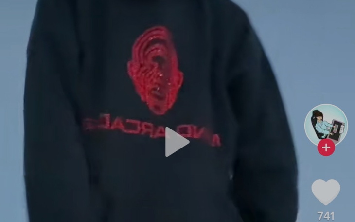 Zbiórka na jakies ubrania - zdjęcie główne