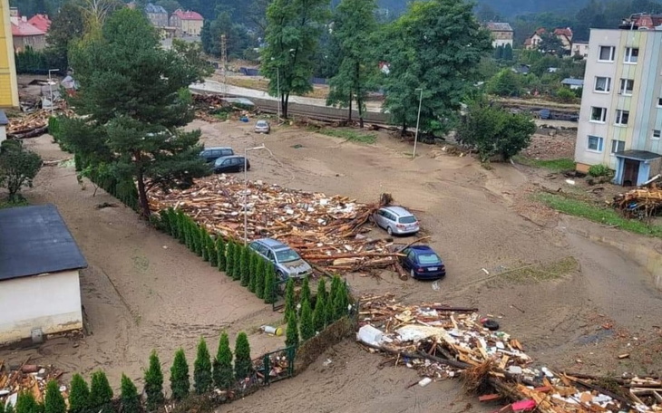 Zbiórka Głuchołazy powódź pomoc mieszkań - zdjęcie główne