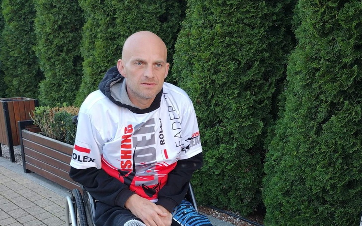 Zbiórka Proteza prawej nogi i leczenie - zdjęcie główne