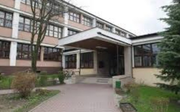 Zbiórka Wyposażenie sali komputerowej - zdjęcie główne