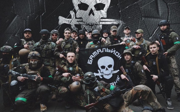 Zbiórka Battalion Revanche Equipments - zdjęcie główne