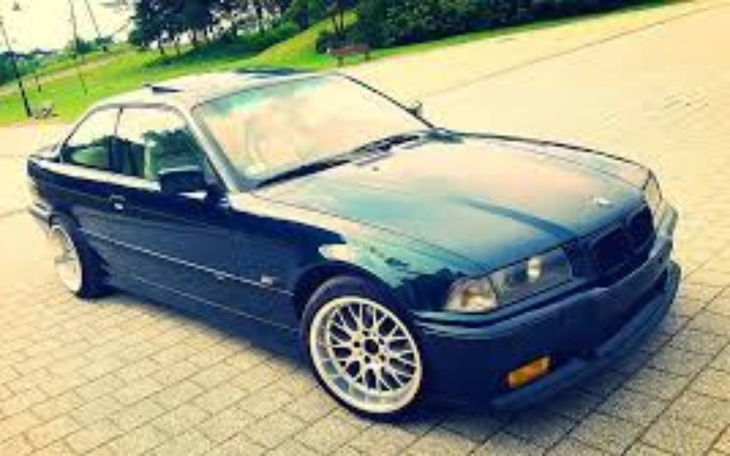 Zbiórka Bmw E36 Drift - zdjęcie główne