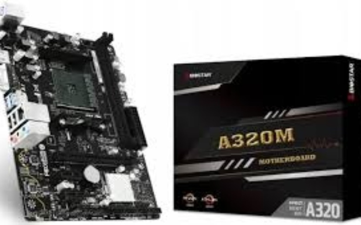 Płyta główna A320M z opakowaniem.