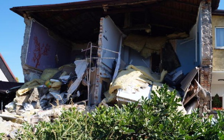 Zbiórka Pomóżmy odbudować dom rodzinie - zdjęcie główne