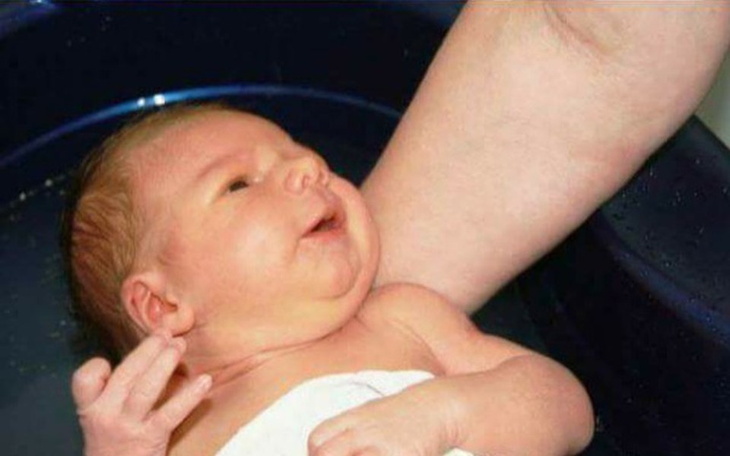 Zbiórka Pomoc dla młodej mamy - zdjęcie główne