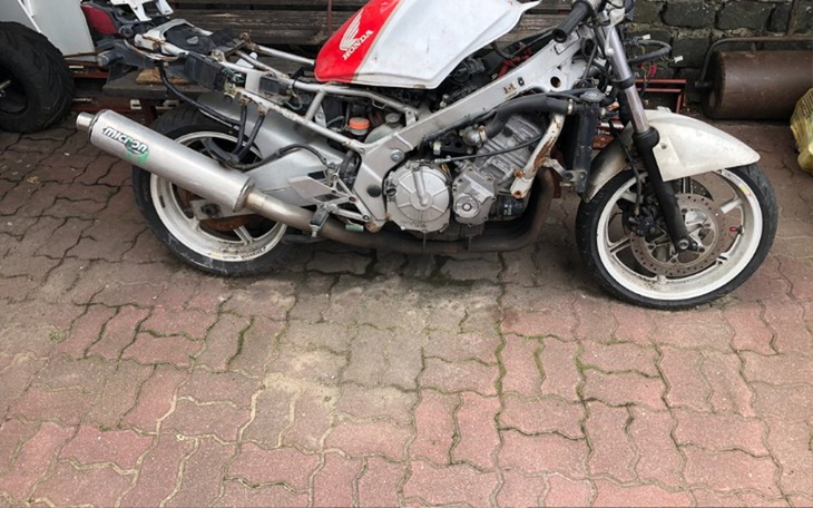 Zbiórka Naprawa motocykla honda cbr - zdjęcie główne