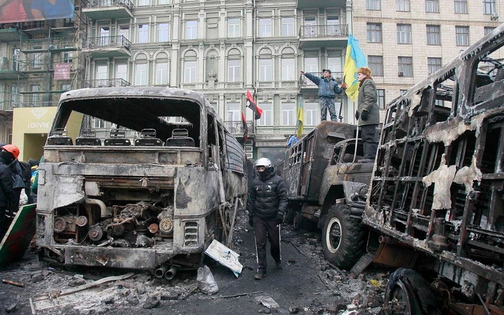 Zbiórka Na samochód opancerzony - zdjęcie główne