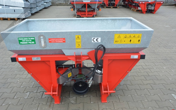 Zbiórka Na rozsiewacz do nawozu - zdjęcie główne