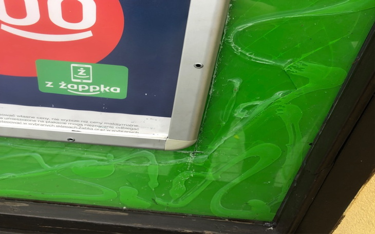 Zbiórka Na szybe w żabce - zdjęcie główne