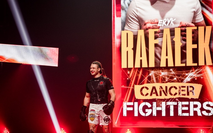 Zbiórka Leczenie kolana Pomagam bo lubię - zdjęcie główne