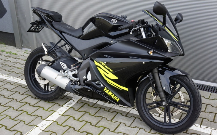 Zbiórka Na motocykl yamaha - zdjęcie główne