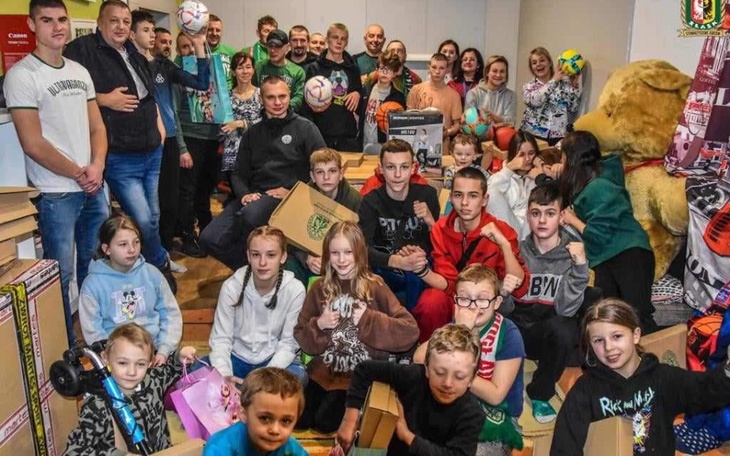 Zbiórka Dom Dziecka w Bierutowie. - zdjęcie główne