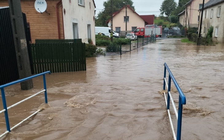 Zbiórka REMONT DOMU po powodzi Lipowa - zdjęcie główne