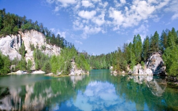 Zbiórka Podróż poslubna - zdjęcie główne