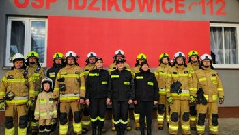 Zbiórka AED Dla OSP Idzikowice - miniaturka zdjęcia