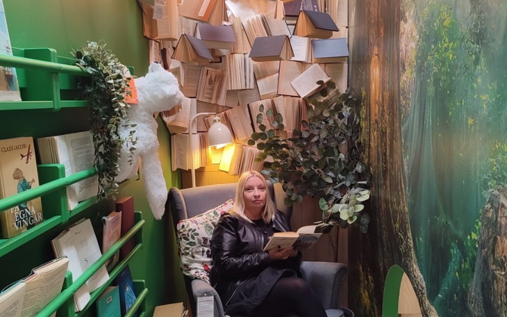 Zbiórka Za szybą. Dla osób w spektrum - zdjęcie główne