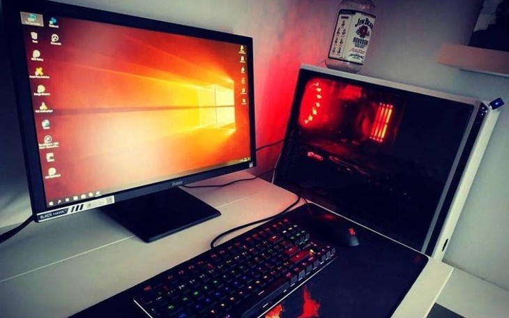 Zbiórka Na komputer i rozbudowe - zdjęcie główne