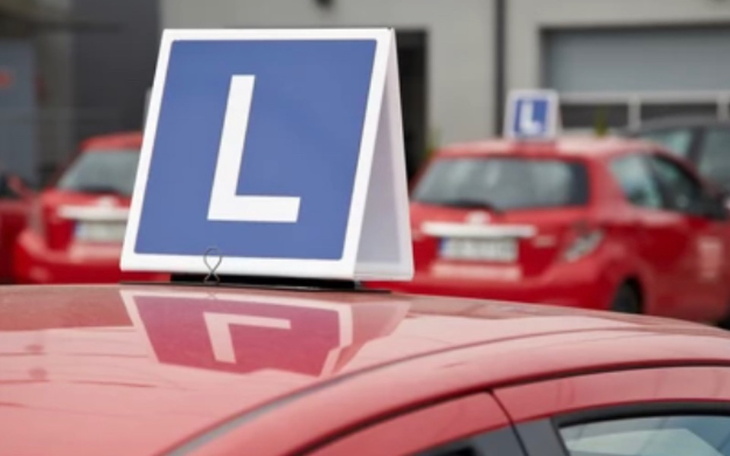 Zbiórka Na_prawo_jazdy - zdjęcie główne