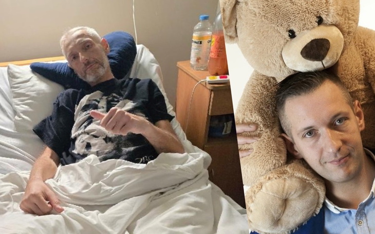 Mężczyzna w łóżku szpitalnym, trzymający pluszowego misia.