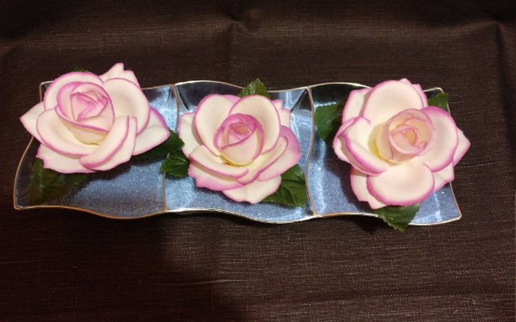 Zbiórka roza i kamien - zdjęcie główne