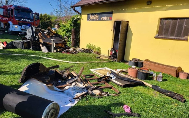 Zbiórka Pomoc po pożarze warsztatu - zdjęcie główne