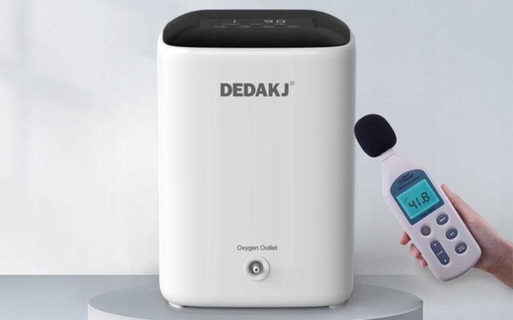 Nowoczesny koncentrator tlenu z miernikiem.