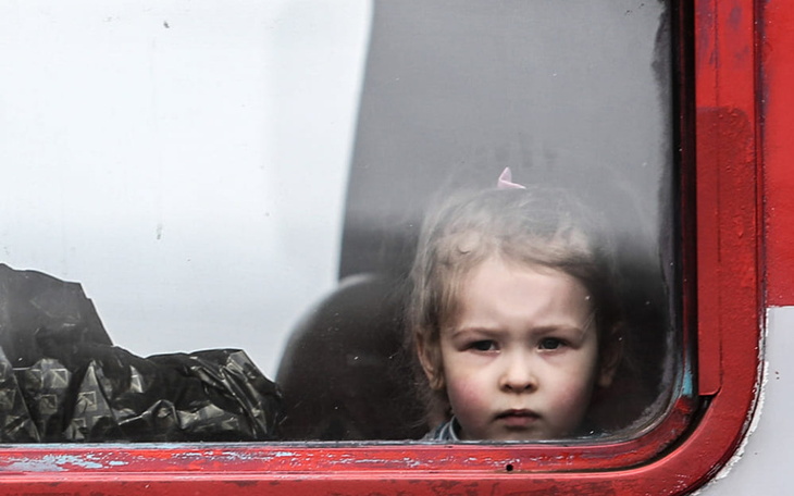 Zbiórka YogaLab Charytatywna sesja jogi - zdjęcie główne