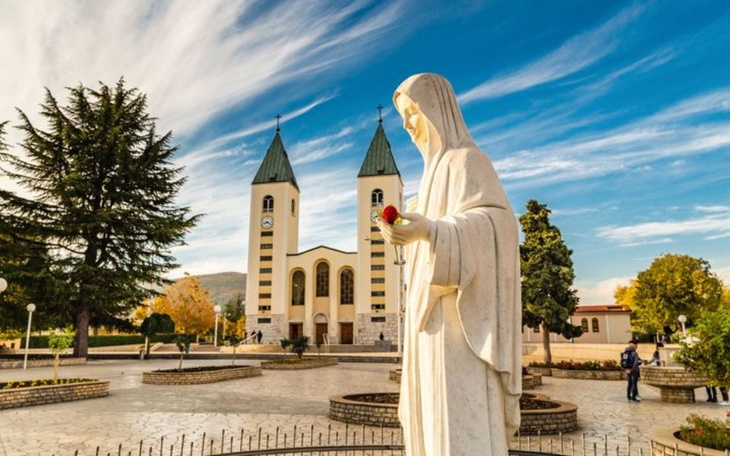 Zbiórka Pomagajmy bo warto - zdjęcie główne