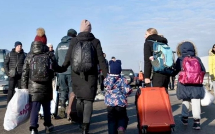 Zbiórka pomaganie dużej rodzinie - zdjęcie główne