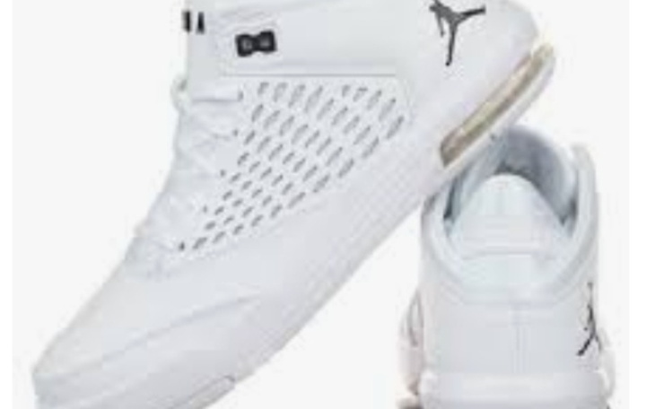 Zbiórka Na nowe buty bo stare się rozwal - zdjęcie główne