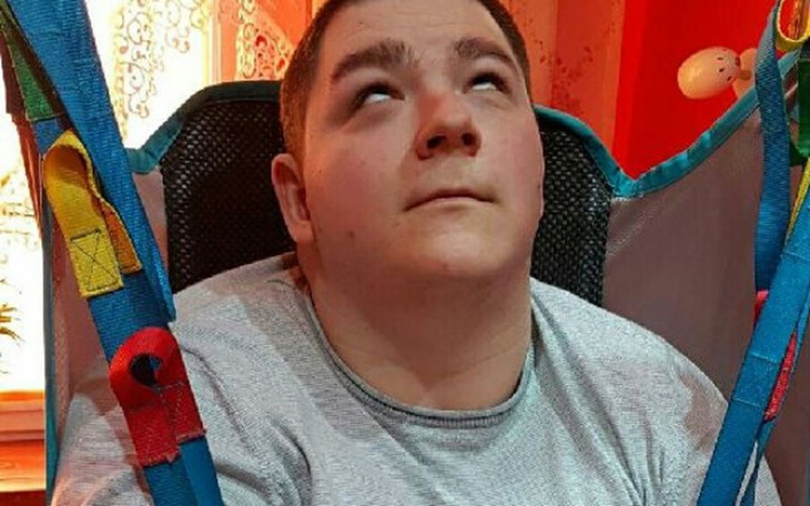 Zbiórka Pomóżmy wyjść Piotrkowi z domu - zdjęcie główne