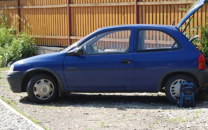 Zbiórka Na stary samochód - zdjęcie główne