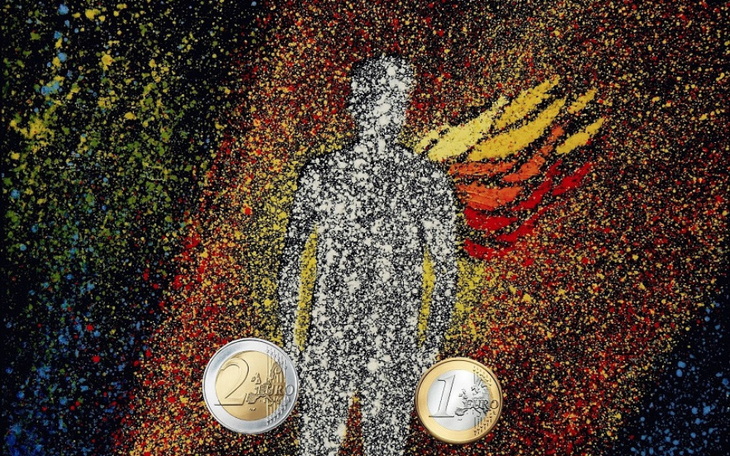 Artystyczna kompozycja z sylwetką człowieka i monetami na tle kolorów.