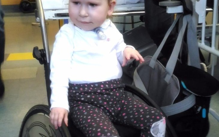 Zbiórka Wózek dla Julki Kudłatej SMA - zdjęcie główne