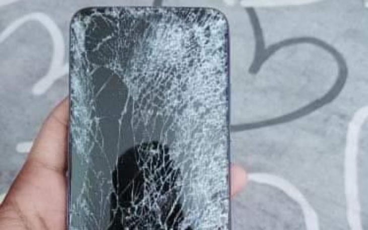 Zbiórka Na naprawę telefonu mojego taty - zdjęcie główne