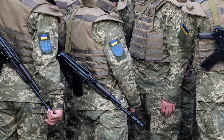 Zbiórka Hełm i kamizelka kuloodporna - zdjęcie główne