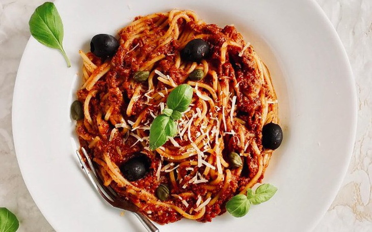 Zbiórka Na spagetti  z sosem bolonskim - zdjęcie główne