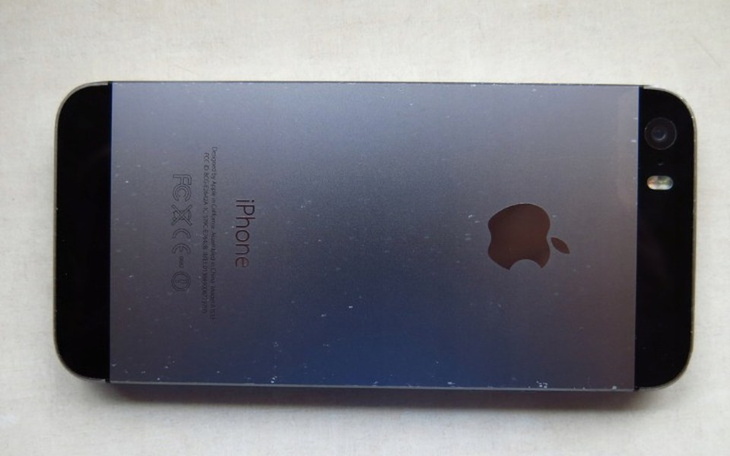 Zbiórka na naprawę zalanego IPHONE SE - zdjęcie główne