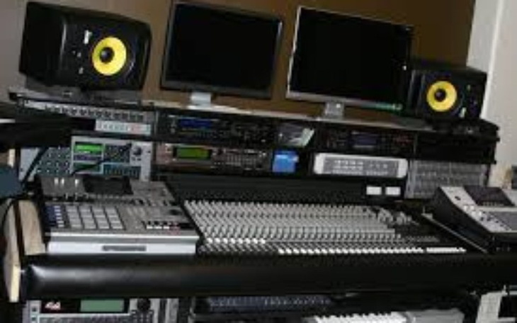 Zbiórka na rozwój studia - zdjęcie główne