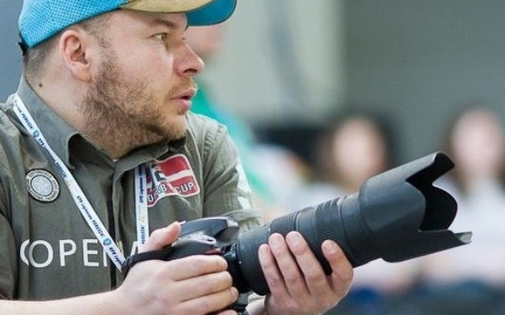 Zbiórka Pomoc Fotografowi Piłki Ręcznej - zdjęcie główne