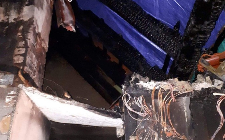 Zbiórka Pożar domu/Spłonął dach 3 rodzin - zdjęcie główne