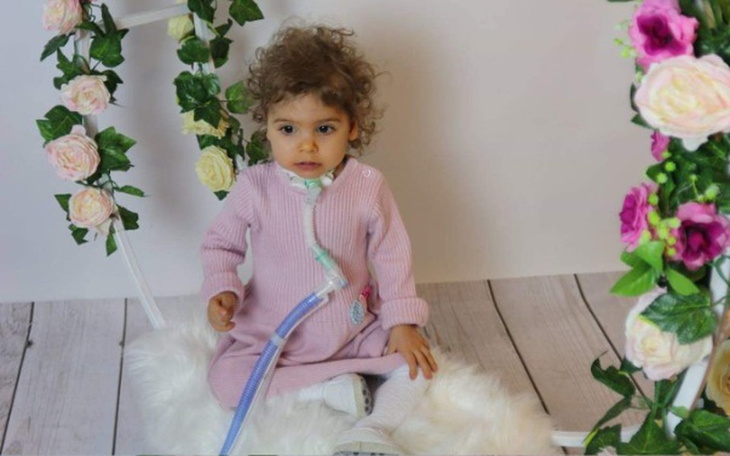 Zbiórka Ratujmy zycie małej Helenki - zdjęcie główne