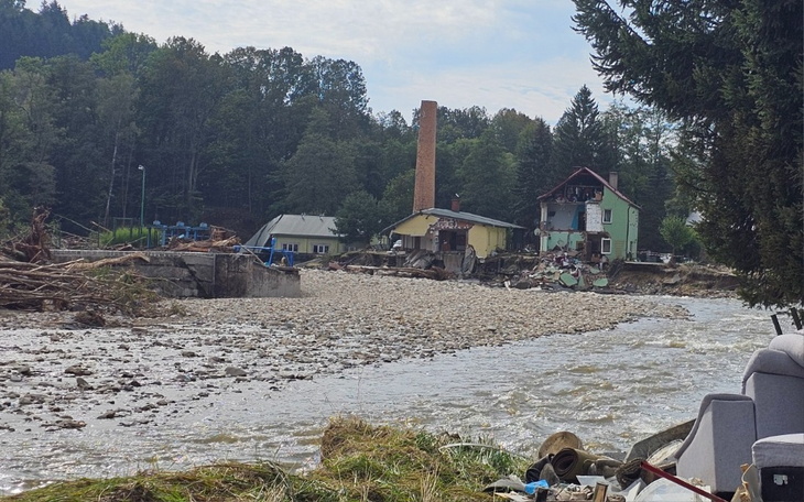 Zbiórka Pomoc dla wioski Radochów - zdjęcie główne
