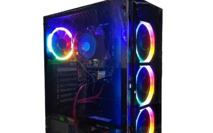 Zbiórka Komputer do grania i nauki - zdjęcie główne