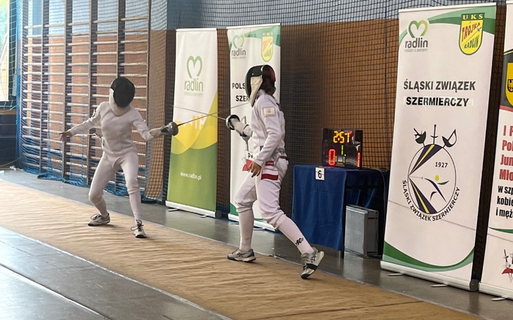 Zbiórka zbiórka na sprzęt szermierczy - zdjęcie główne