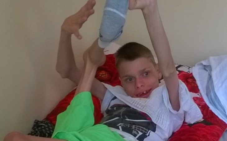 Zbiórka Leczenie i rehabilitacja Damiana - zdjęcie główne