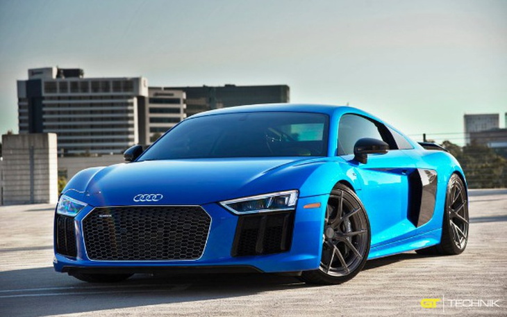 Zbiórka Skromne Audi R8 V10 Plus - zdjęcie główne