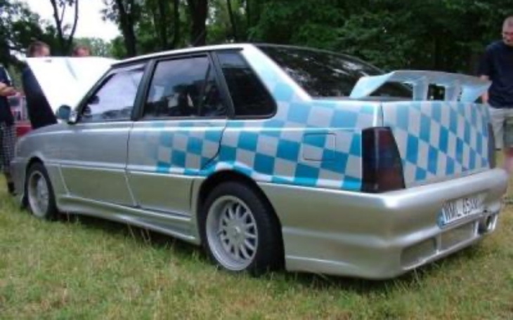 Zbiórka Na pierwsze auto. Pozdrawiam - zdjęcie główne